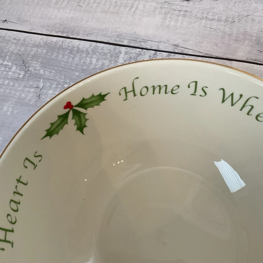 Lenox‎ Holiday Serving Bowl Home Is Where The Heart Is Sentiment Holly Berries